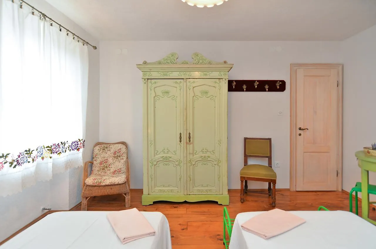 Holiday home House Adriana 1715 Villa Liznjan